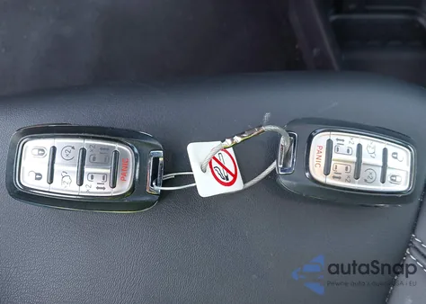 2025 Chrysler Pacifica Select from USA, damaged, VIN 2C4RC1BG5SR505989